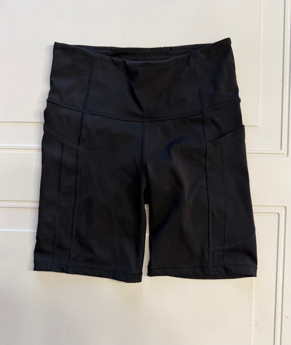 Athleta Womens Sz XS Black Ultimate Stash II 7" Bicycle Workout Shorts